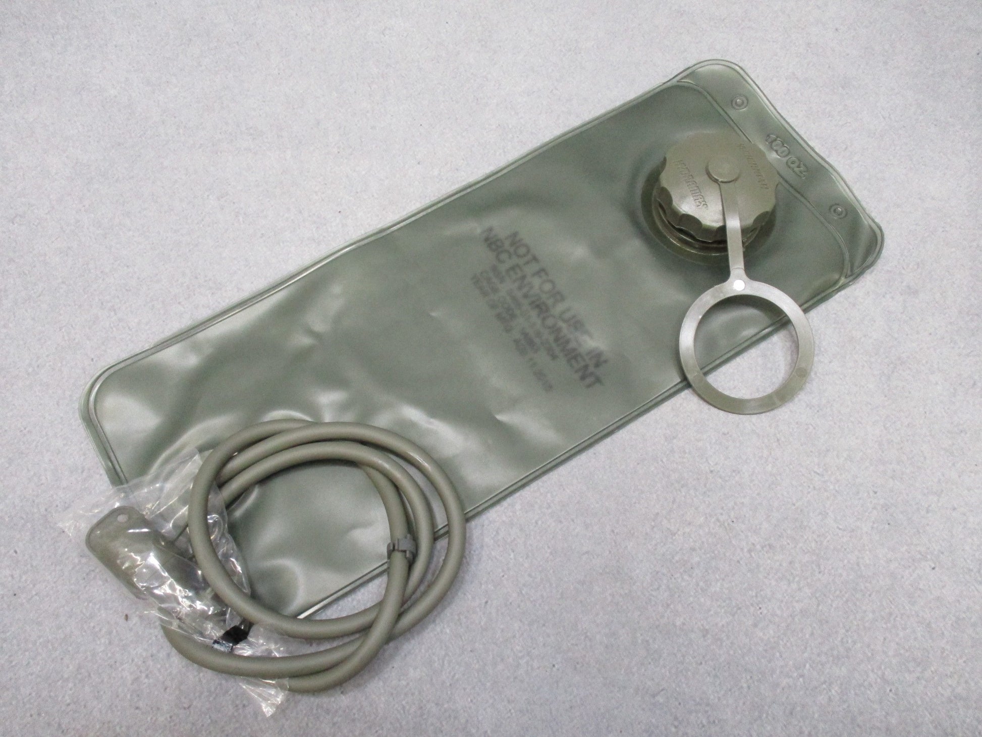 Centex Military Gear USGI MOLLE II 3L hydration bladder in foliage green, 100oz water reservoir, new with tags.