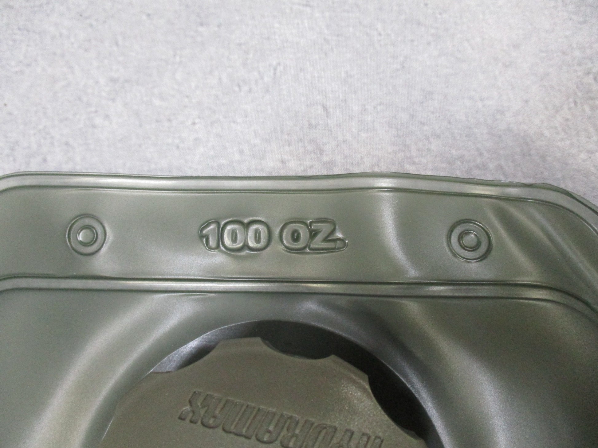 Foliage green USGI MOLLE II 3L hydration bladder by Centex Military Gear, water reservoir with 100oz capacity, unused.