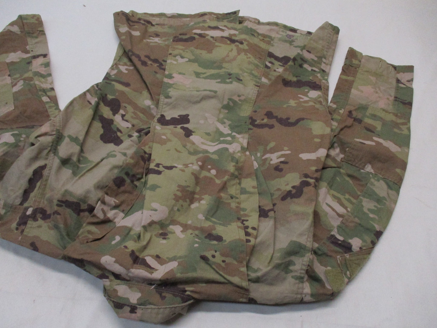 CURRENT US ARMY FEMALE COMBAT UNIFORM TOP 33-LONG FLAME RESISTANT FRACUs OCP