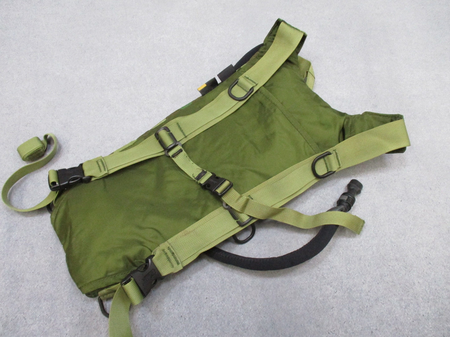 Centex Military Gear Camelbak 3L Woodland BDU hydration pack with thermobak and outdoor backpack features, ideal for outdoor activities.