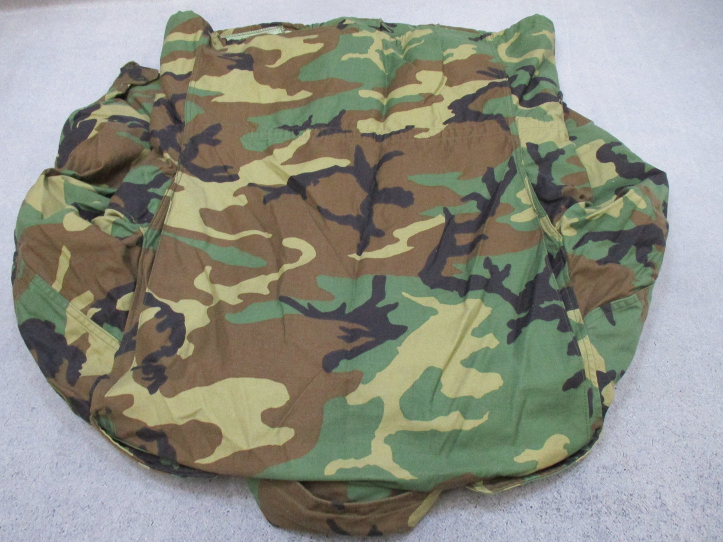 USGI M65 Field Jacket Woodland camouflage, large regular size, cold weather coat with patches, by Centex Military Gear