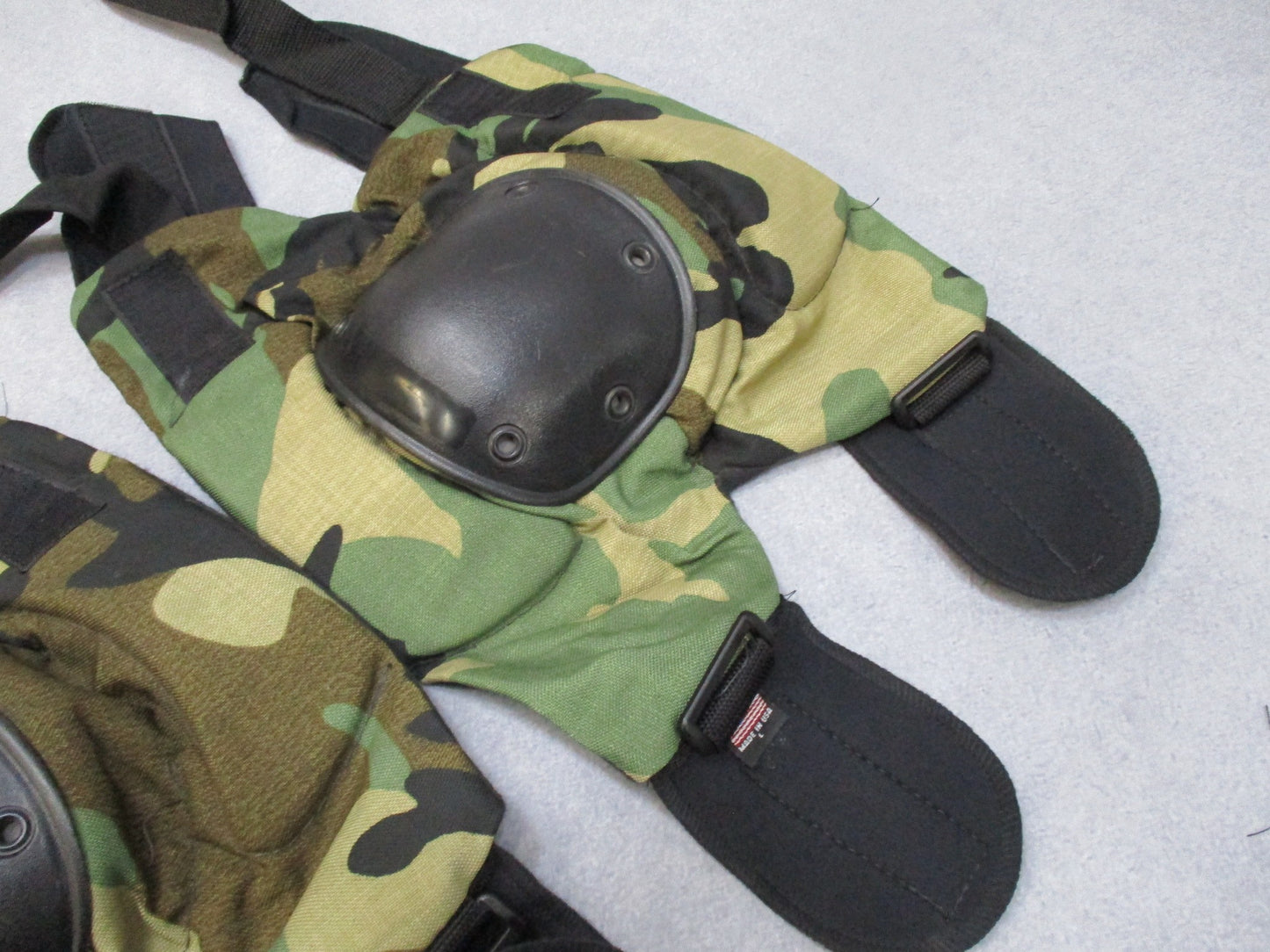 Centex Military Gear BIJAN'S BPE military knee pad set with thick, heavy-duty woodland tactical pads on a large size.