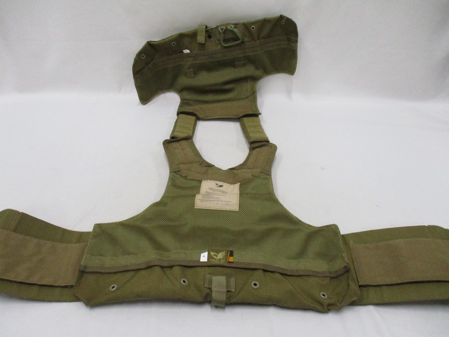 EAGLE INDUSTRIES KHAKI TAN CIRAS PLATE CARRIER (NO ARMOR) RELEASABLE VEST SMALL