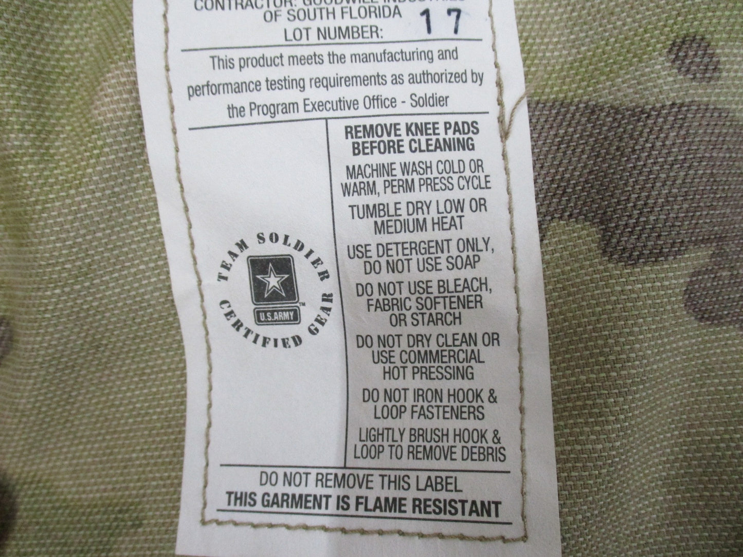 NWOT ARMY ADVANCED COMBAT PANTS W/ CRYE KNEE PAD SLOTS MEDIUM/SHORT SCORPION OCP