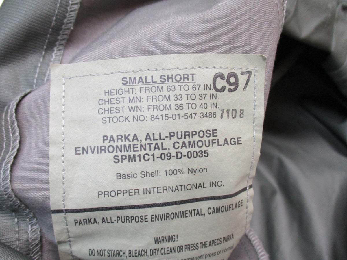 USAF JACKET APECS GORE-TEX COLD/WET WEATHER PARKA SMALL/SHORT ABDU DIGITAL USED
