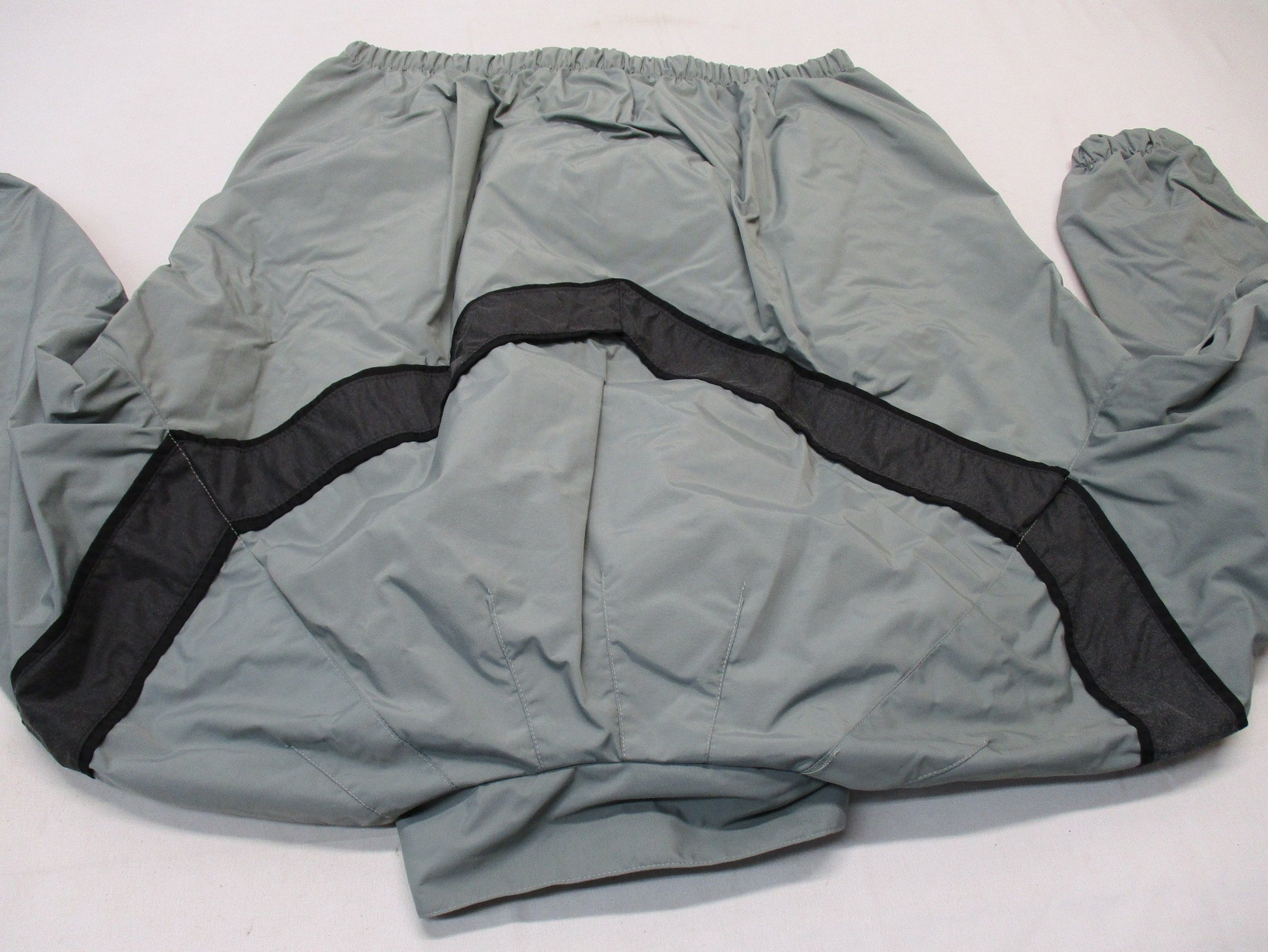 USED US ARMY GREY REFLECTIVE PT JACKET FITNESS UNIFORM COAT WIND BREAKER WARM-UP - Centex Military Gear