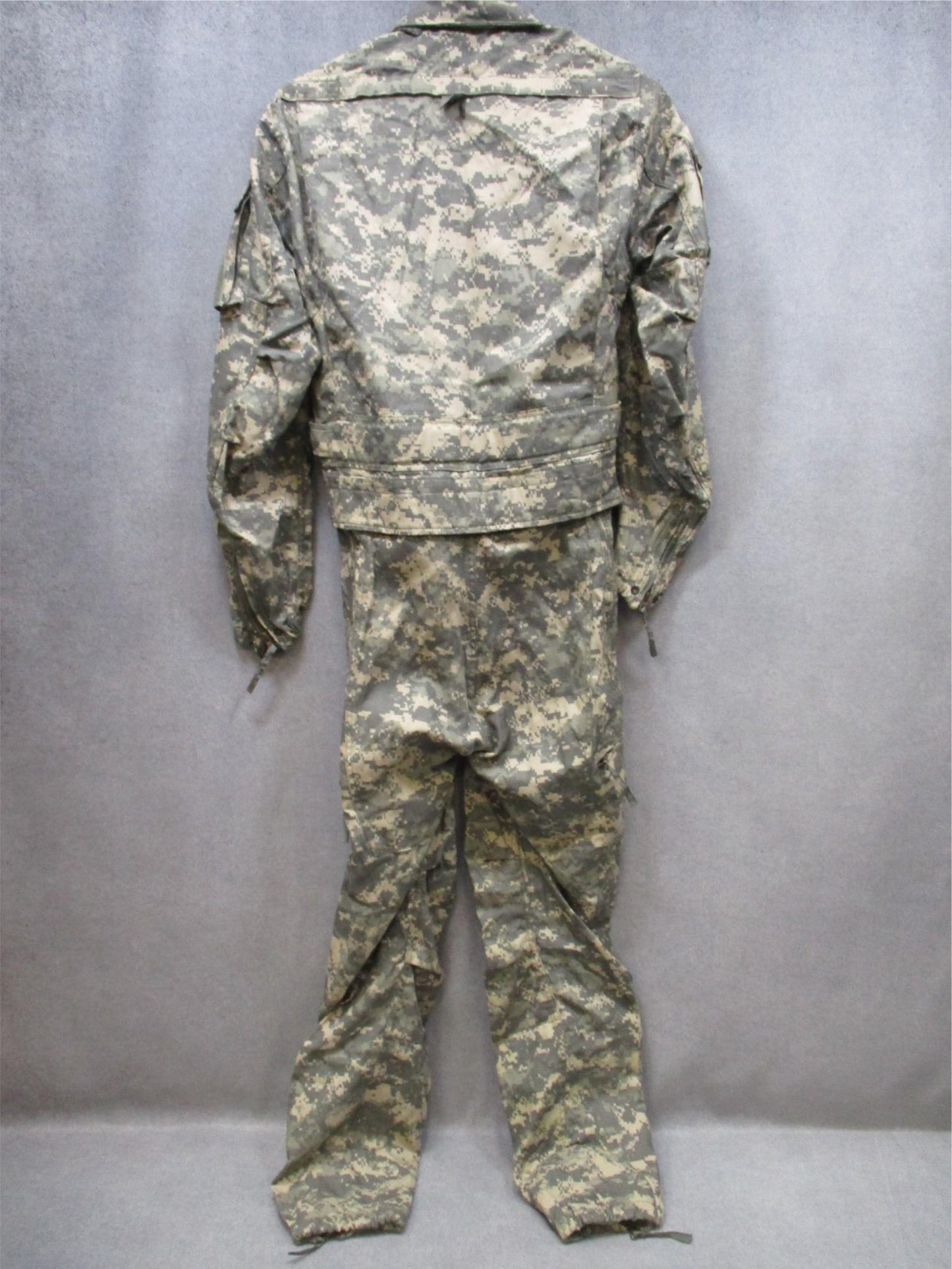 ARMY IMPROVED CREWMAN COVERALLS ACU DIGITAL CVC SMALL/LONG 8415-01-560-5015