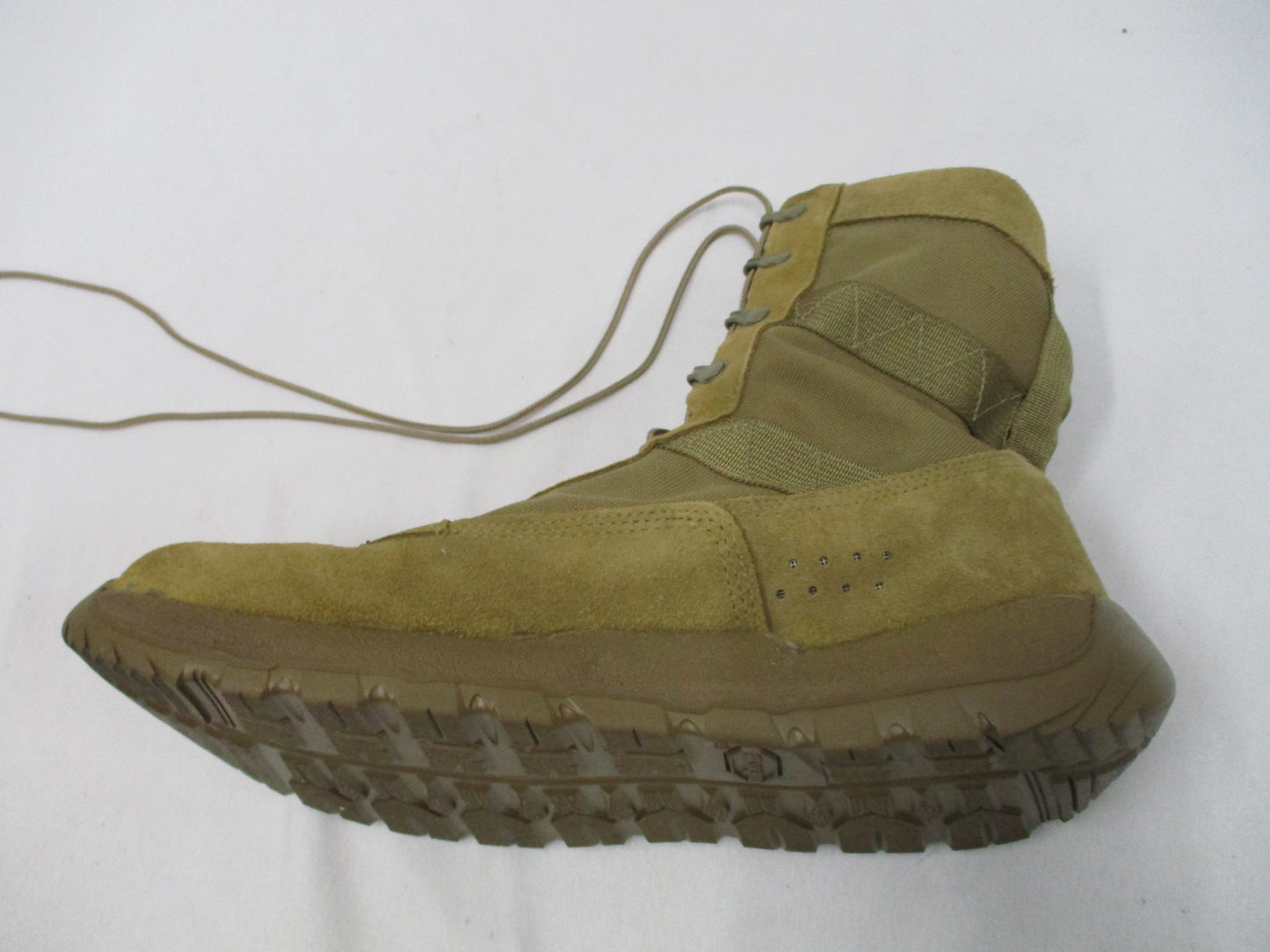 US ARMY ROCKY COMBAT BOOTS C4R TACTICAL BOOT COYOTE 12.5 REGULAR VIBRAM SOLE