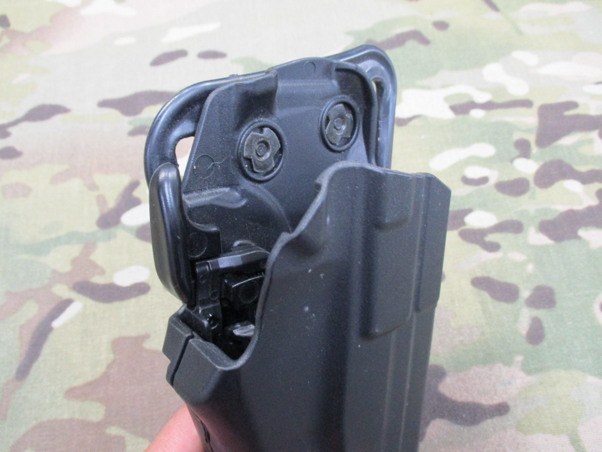 SAFARILAND UNIVERSAL FIT HOLSTER STANDARD SIZE 578 PRO-FIT GLK17, S&W, H&K45, RH - Centex Military Gear