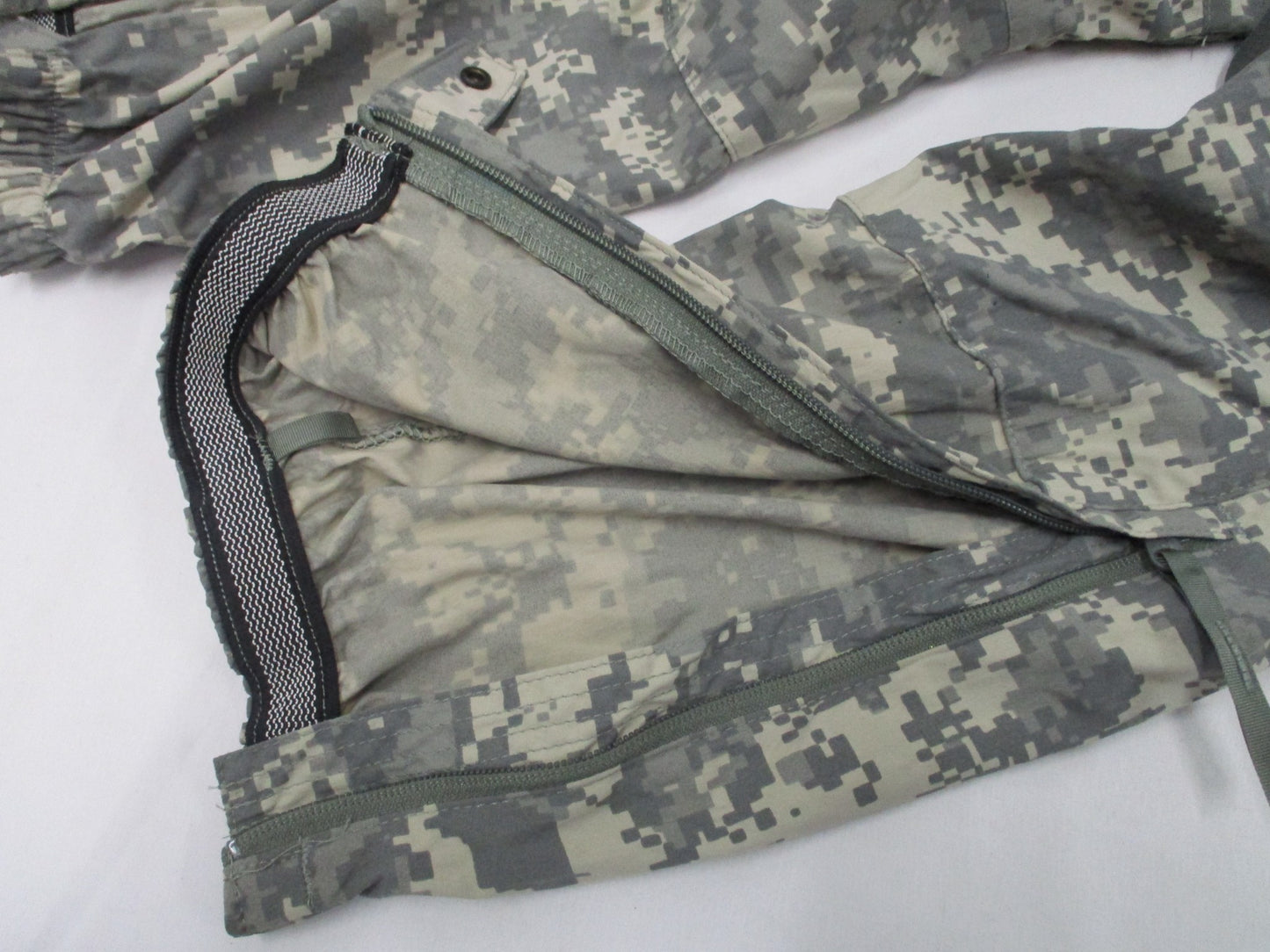 ARMY ACU DIGITAL LEVEL 5 SOFT SHELL TROUSER COLD WEATHER PANTS X-SMALL/SHORT