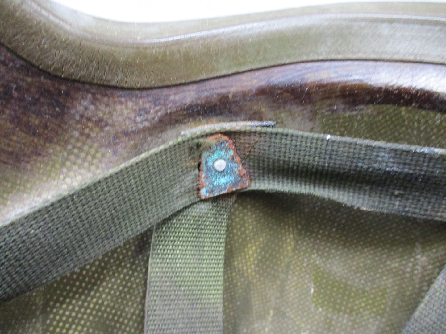 USED PASGT MADE W/ KEVLAR HELMET K-POT MEDIUM OD GREEN BALLISTIC SOLDIERS LID