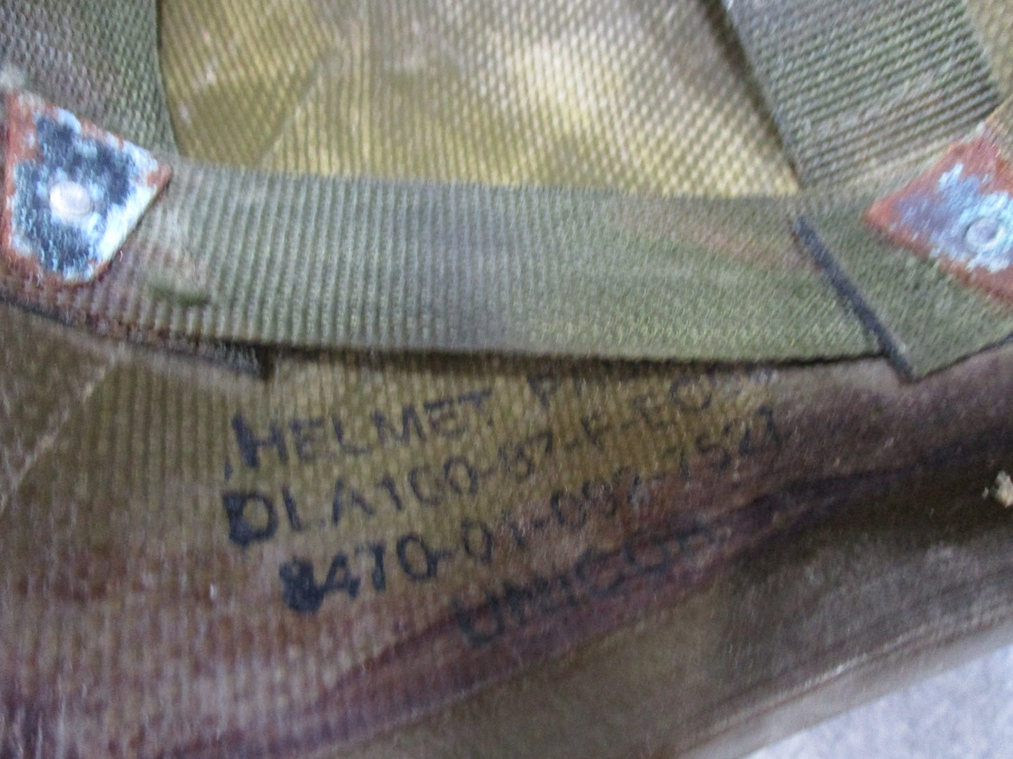 USED PASGT MADE W/ KEVLAR HELMET K-POT MEDIUM OD GREEN BALLISTIC SOLDIERS LID