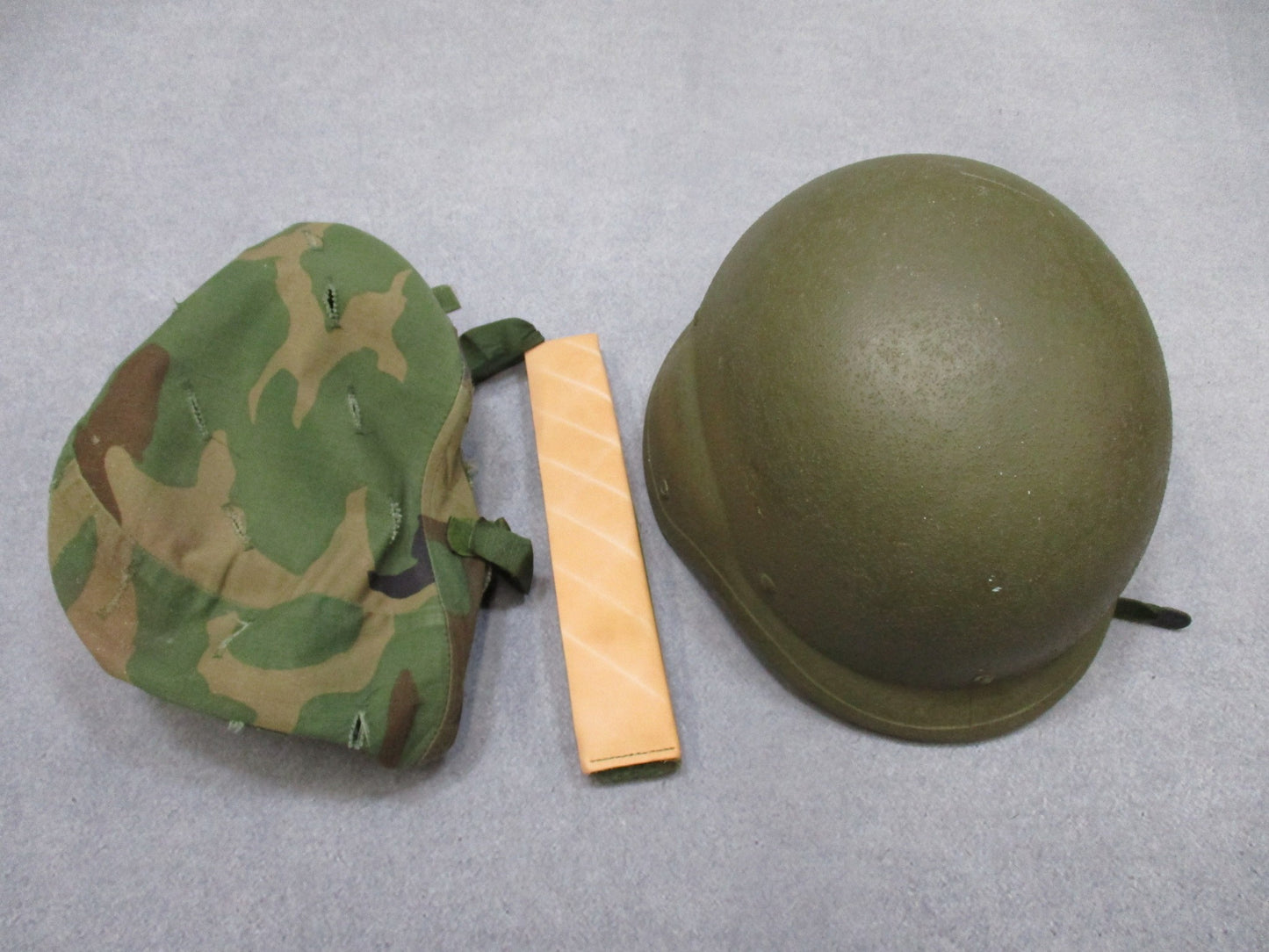 USED PASGT MADE W/ KEVLAR HELMET K-POT MEDIUM OD GREEN BALLISTIC SOLDIERS LID