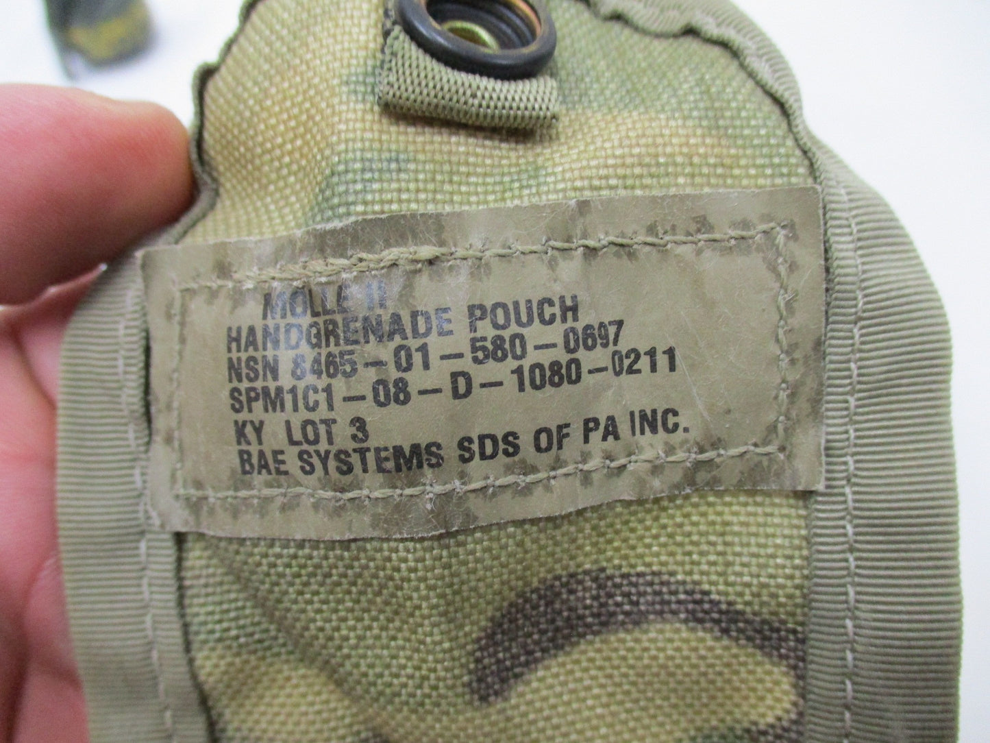 USGI ARMY ISSUE FRAG HAND GRENADE MOLLE POUCH OCP MULTICAM 8465-01-580-0697