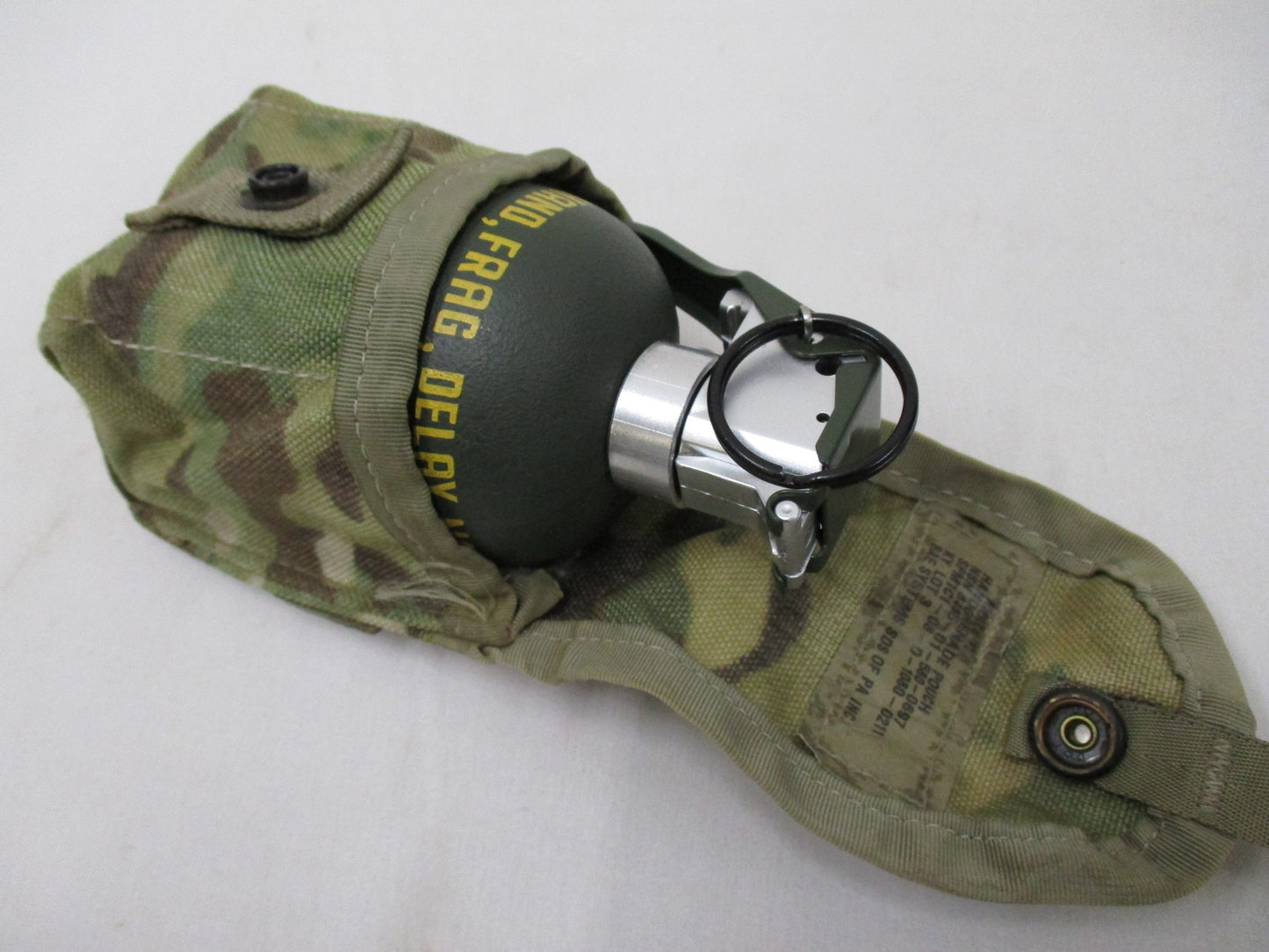 USGI ARMY ISSUE FRAG HAND GRENADE MOLLE POUCH OCP MULTICAM 8465-01-580-0697