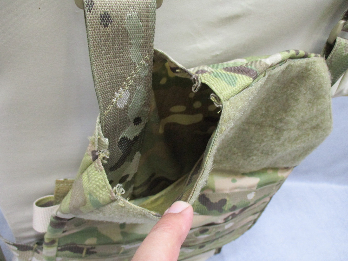 S.O.Tech Multicam Plate Carrier XL Fits 11x14 SAPI Made in USA Rare Army OCP