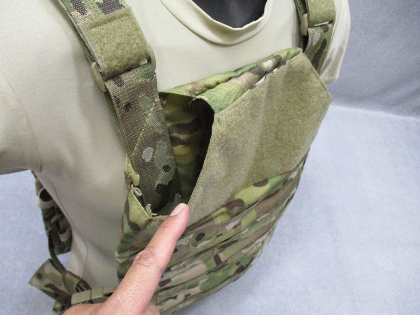 S.O.Tech Multicam Plate Carrier XL Fits 11x14 SAPI Made in USA Rare Army OCP