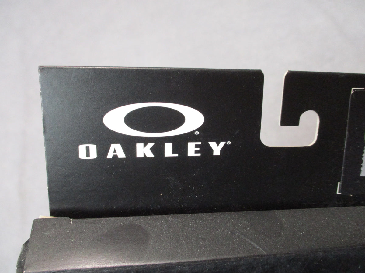 Oakley Hydrolix Neck Gaiter L/XL in painted green camo, FOS900712 pattern and fabric detail