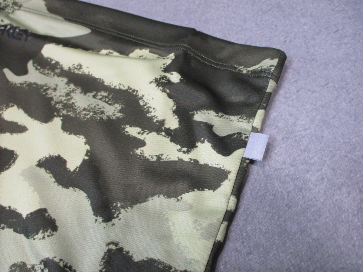 Oakley Hydrolix neck gaiter L/XL in painted green camo pattern, FOS900712 nutrisystem