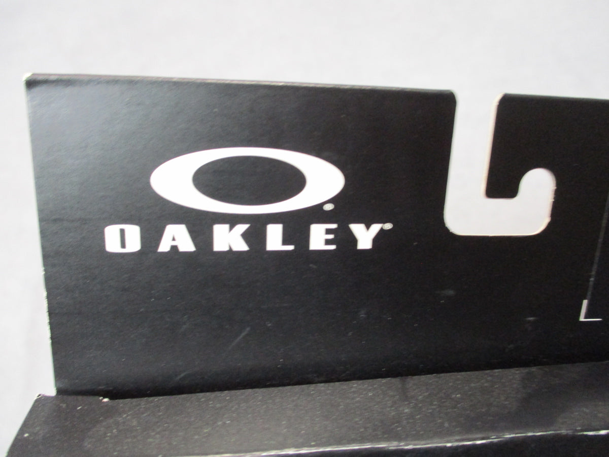 Oakley Hydrolix Neck Gaiter S/M in painted green camo, FOS900712 pattern close-up