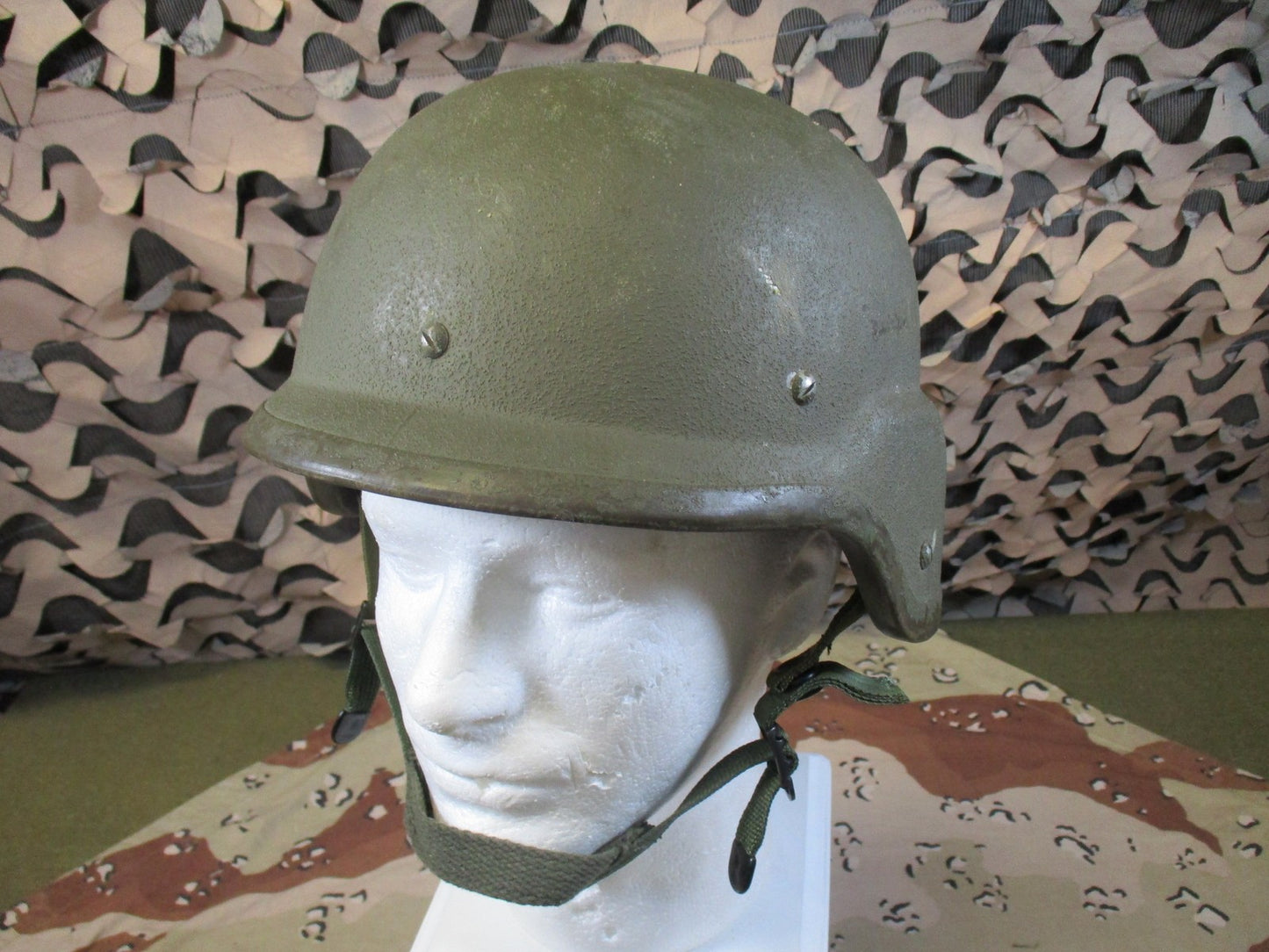 US Military PASGT Helmet Gentex Kpot Woodland Camo Cover Surplus 5974