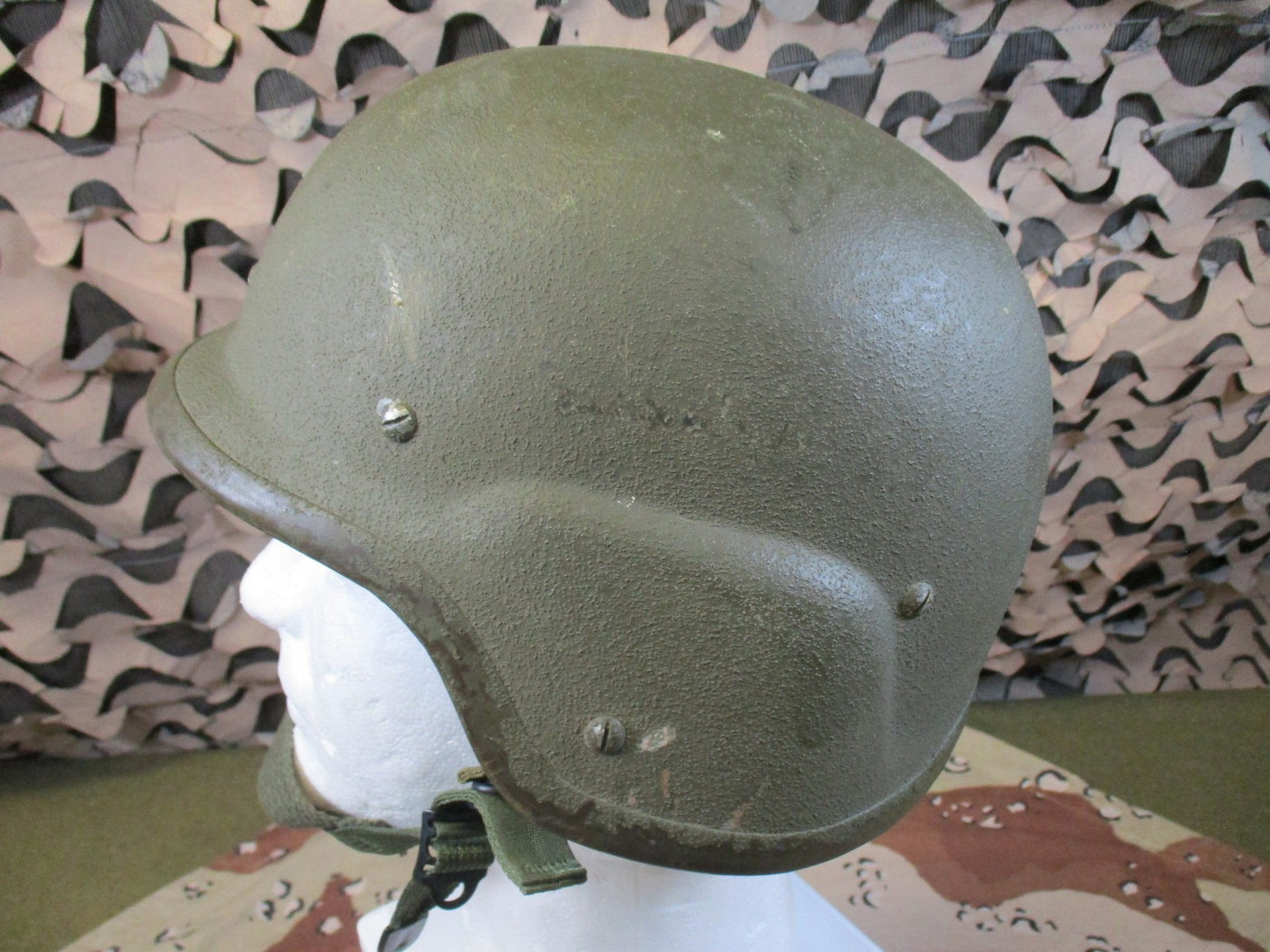 US Military PASGT Helmet Gentex Kpot Woodland Camo Cover Surplus 5974