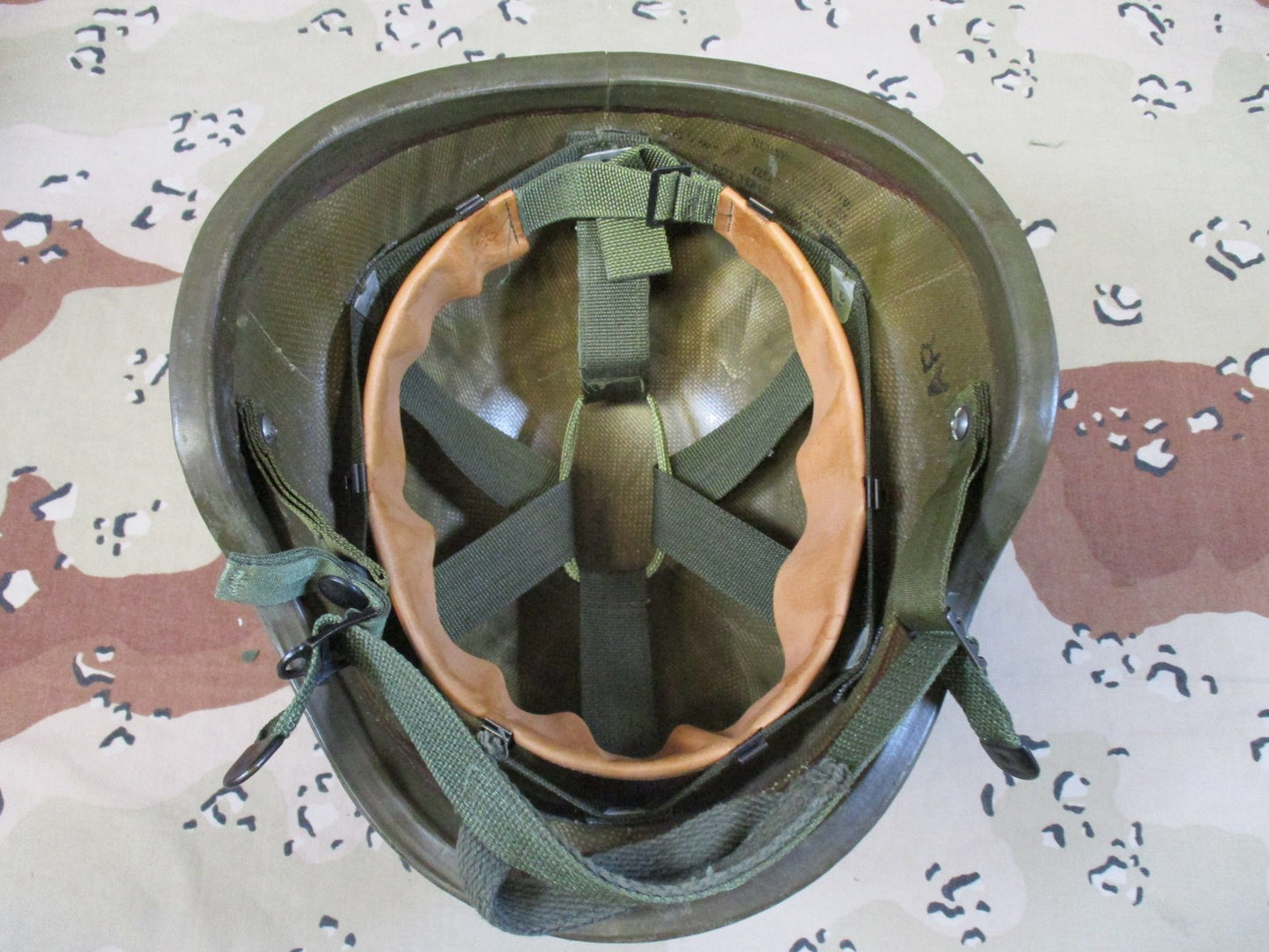 US Military PASGT Helmet Gentex Kpot Woodland Camo Cover Surplus 5974