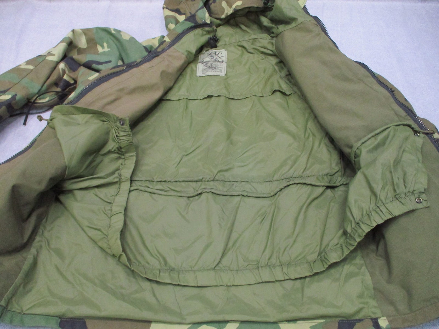 MILITARY ISSUE WOODLAND BDU GORE-TEX JACKET WET/COLD WEATHER PARKA MEDIUMREGULAR