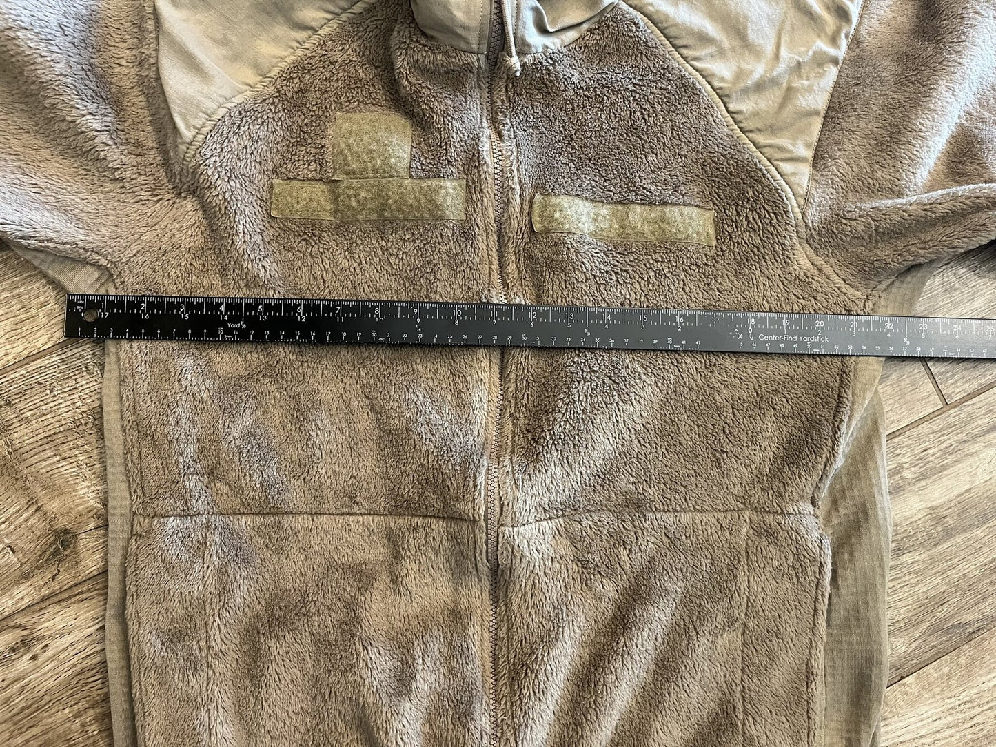 US Military Polartec Fleece Jacket Tan  Full Zip Men's Small Regular Made in USA