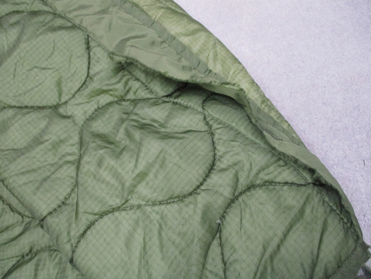 US Military M-65 Field Coat Liner Olive Drab Quilted Jacket Insert Medium Green