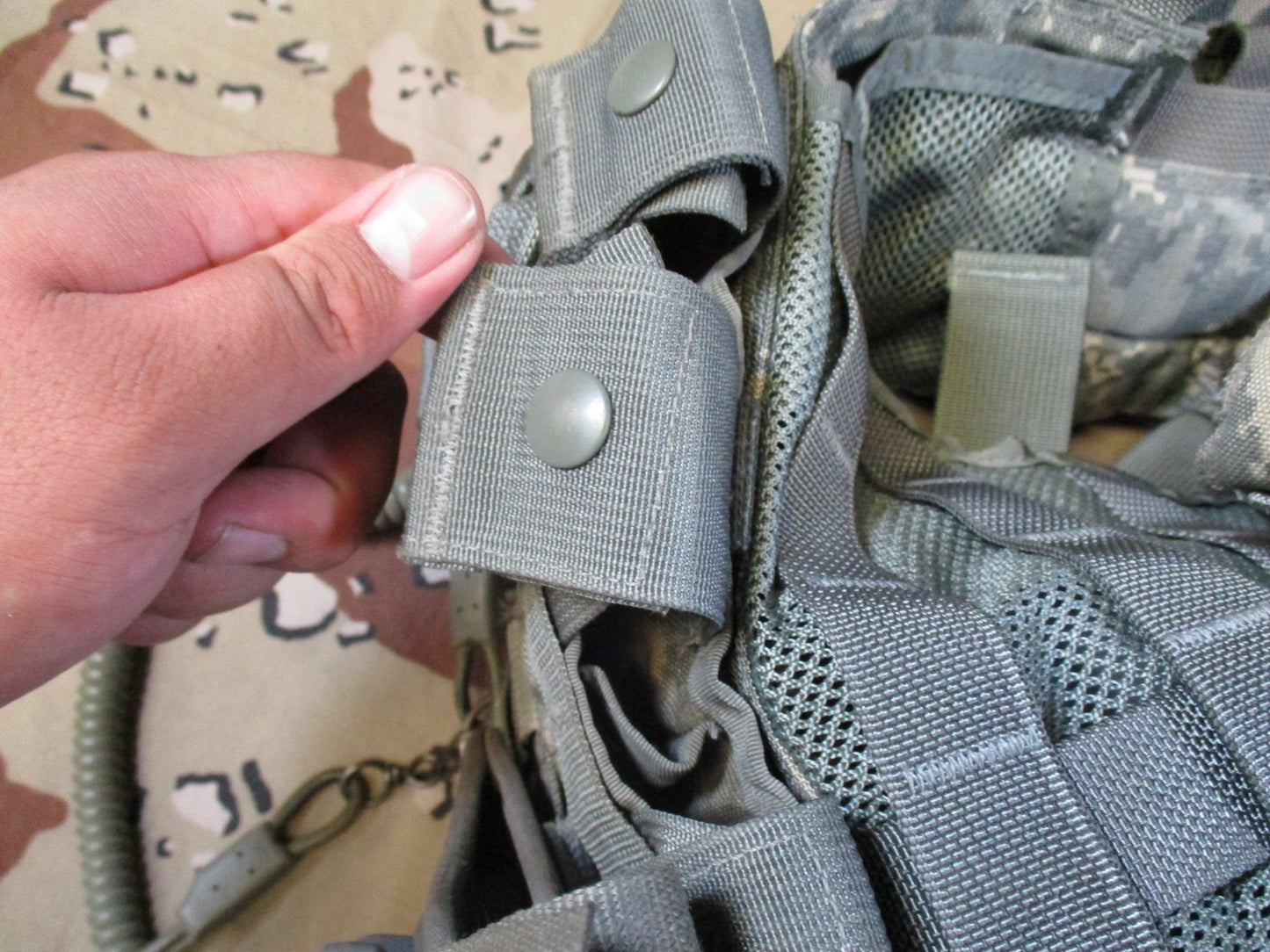 US Military MOLLE II Fighting Load Carrier FLC Vest UCP Digital Camo w/ Pouches