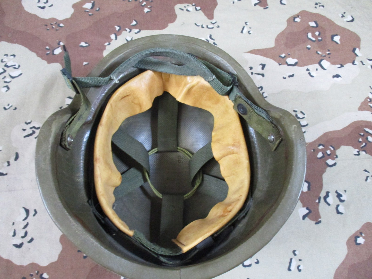 US Military PASGT Helmet Kpot Size XS w/ Desert Camo Cover Surplus
