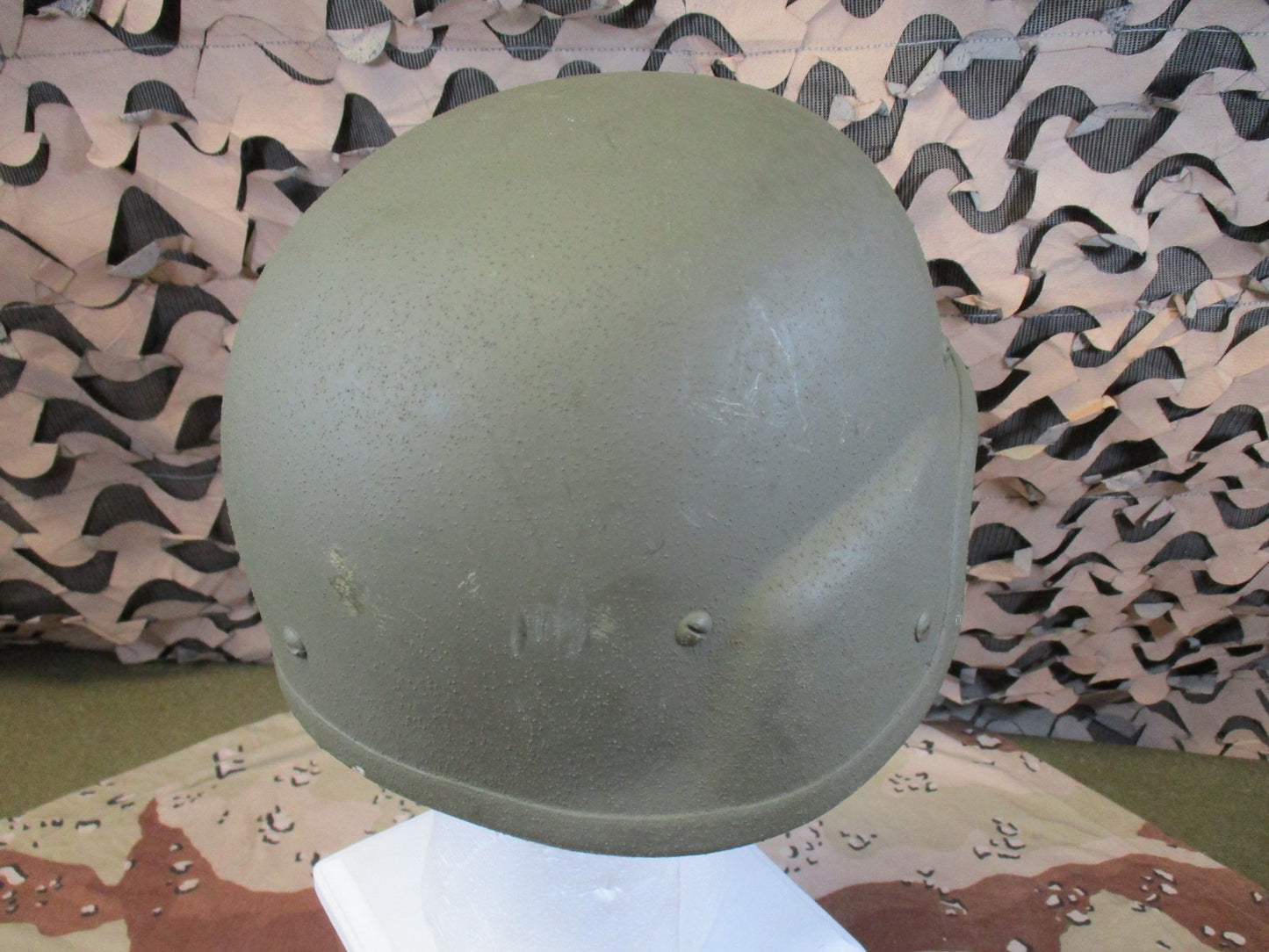 US Military PASGT Helmet Woodland Camo Cover size medium Surplus