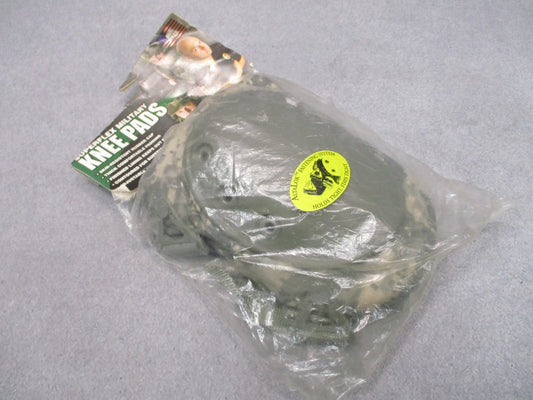 New Alta Tactical Superflex Knee Pads 50413-15 AltaLok Buckle System UCP Camo