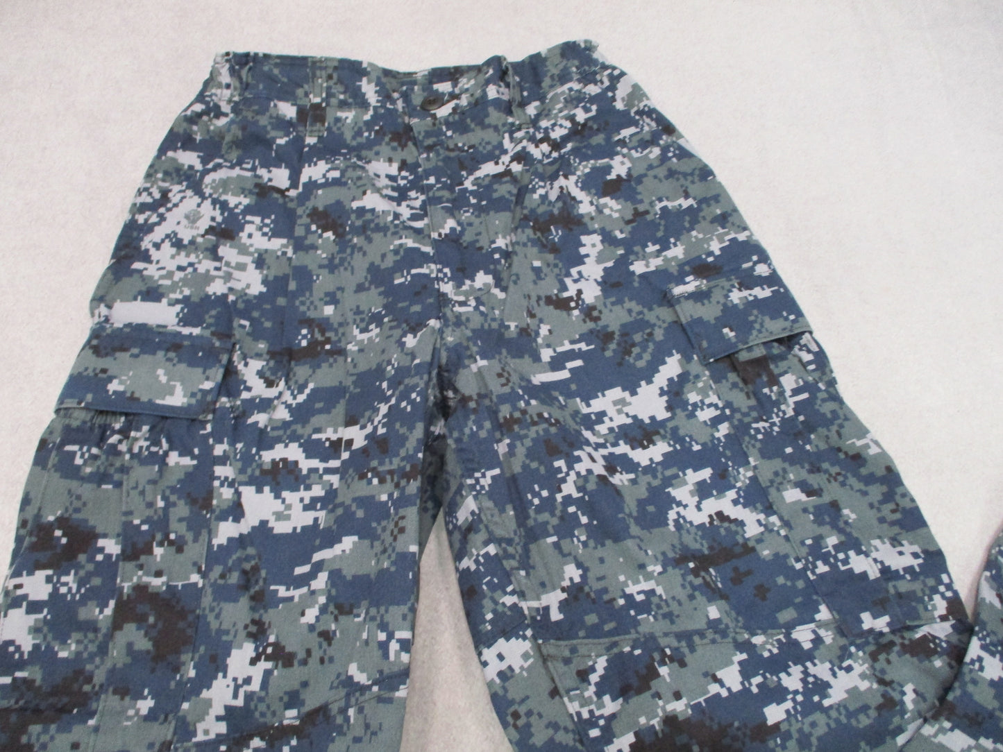 US Navy NWU Type I Working Trousers Digital Camo Small Long 50/50 Nylon Cotton