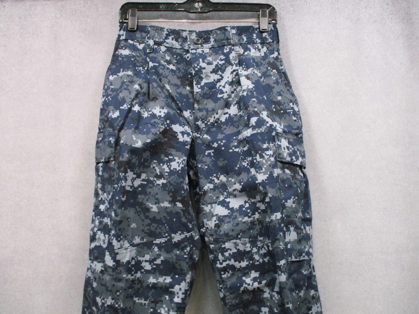 US Navy NWU Type I Working Trousers Digital Camo Small Short ReadyOne Industries