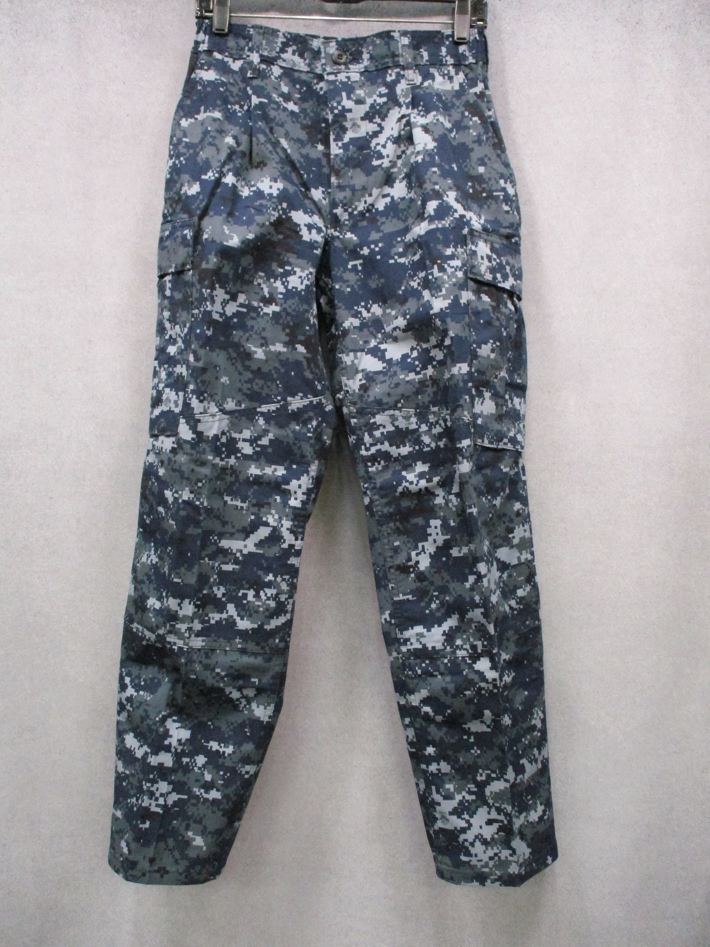 US Navy NWU Type I Working Trousers Digital Camo Small Short ReadyOne Industries