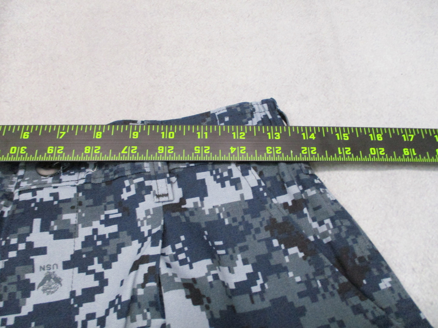 US Navy NWU Type I Working Trousers Digital Camo Small Short ReadyOne Industries