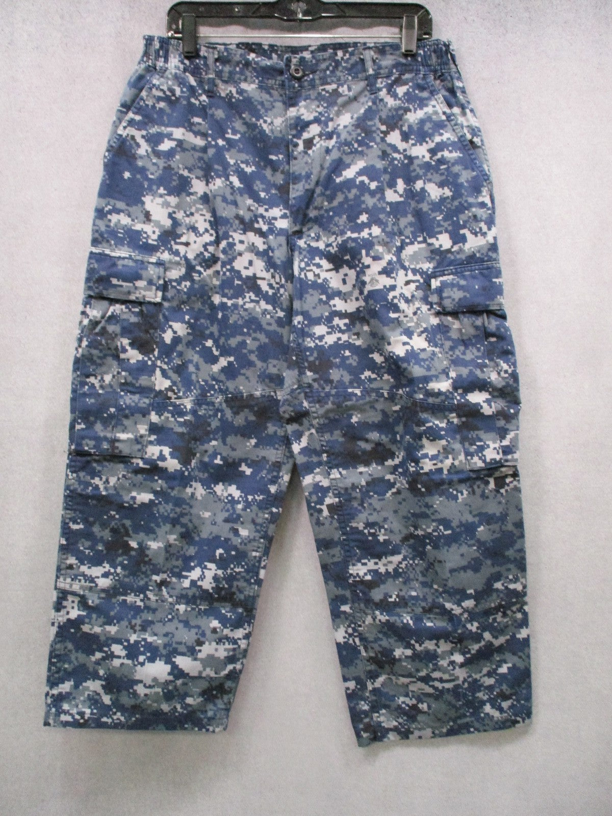 USN blue/gray digital camouflage Size Medium Short NSN 8405-01-540-1446 Trouser