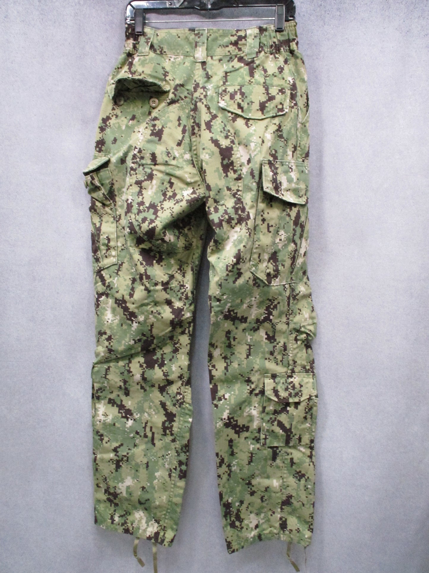 US Navy NWU Type III Trousers Small Long Digital Woodland Camo Ripstop Pants