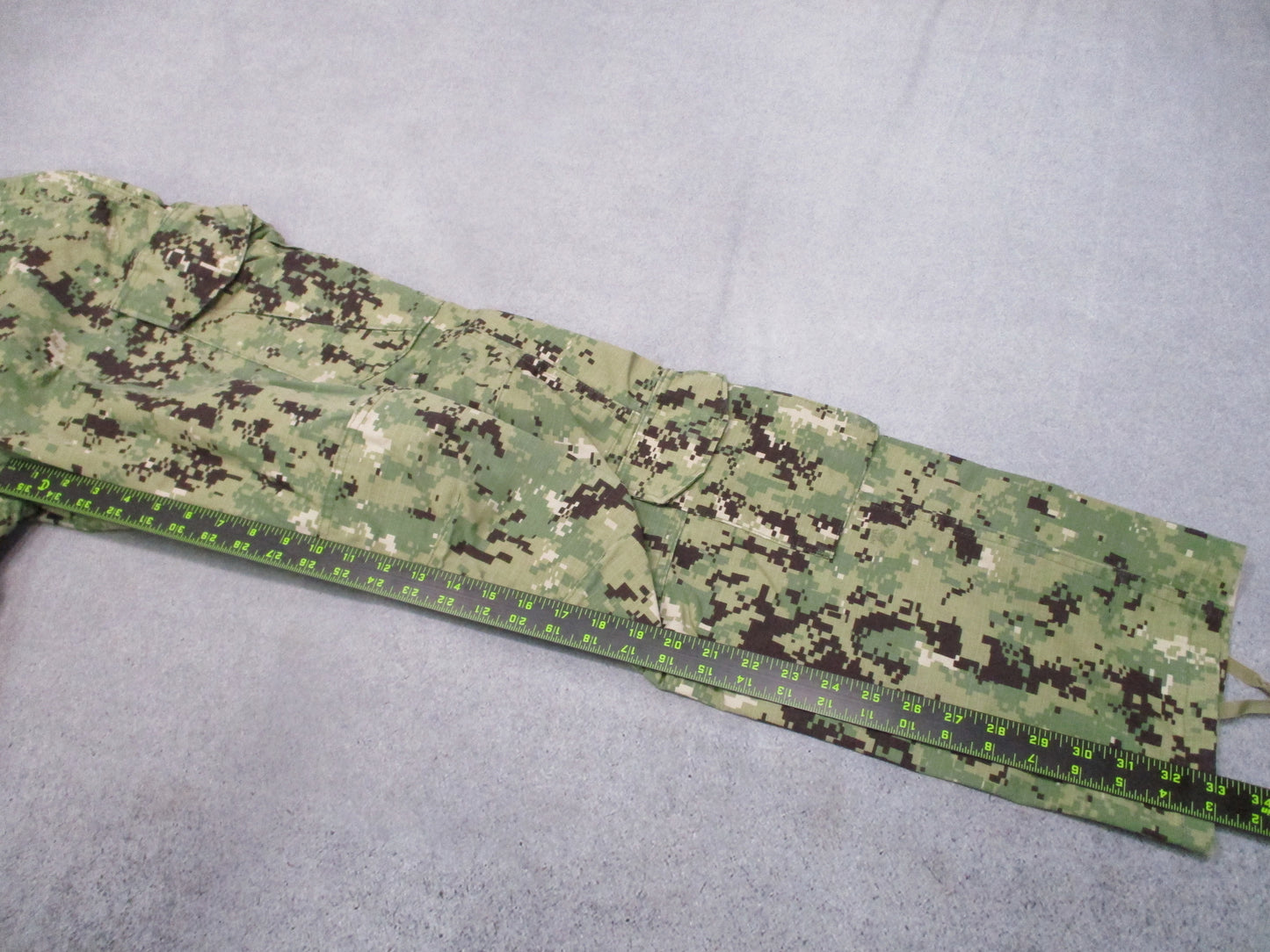 US Navy NWU Type III Trousers Small Long Digital Woodland Camo Ripstop Pants