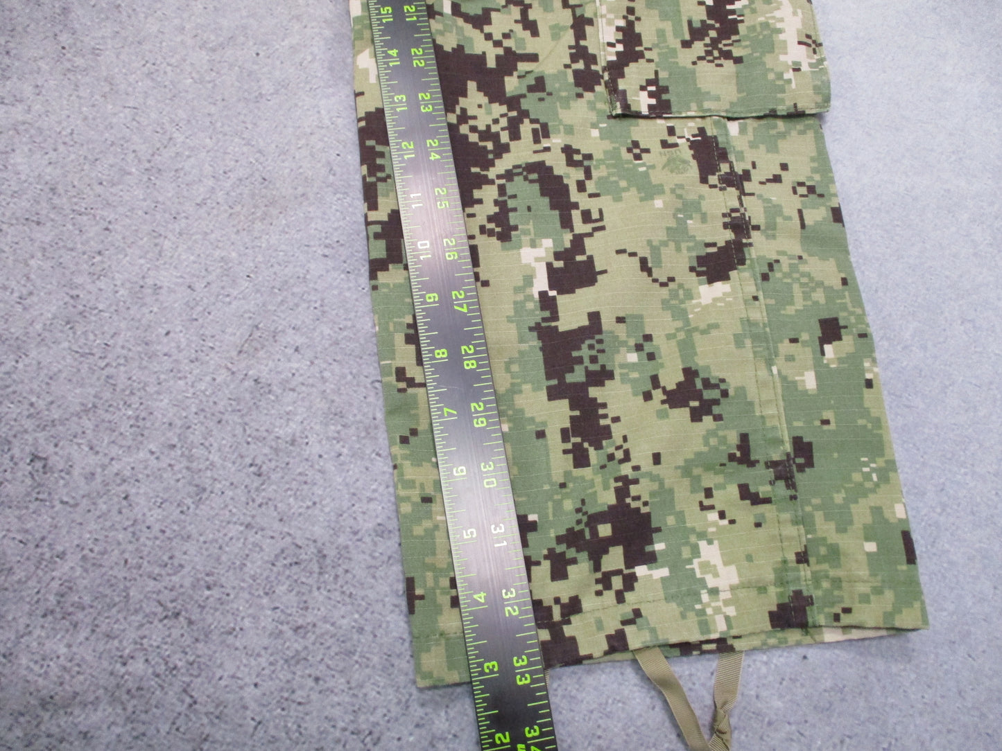 US Navy NWU Type III Trousers Small Long Digital Woodland Camo Ripstop Pants