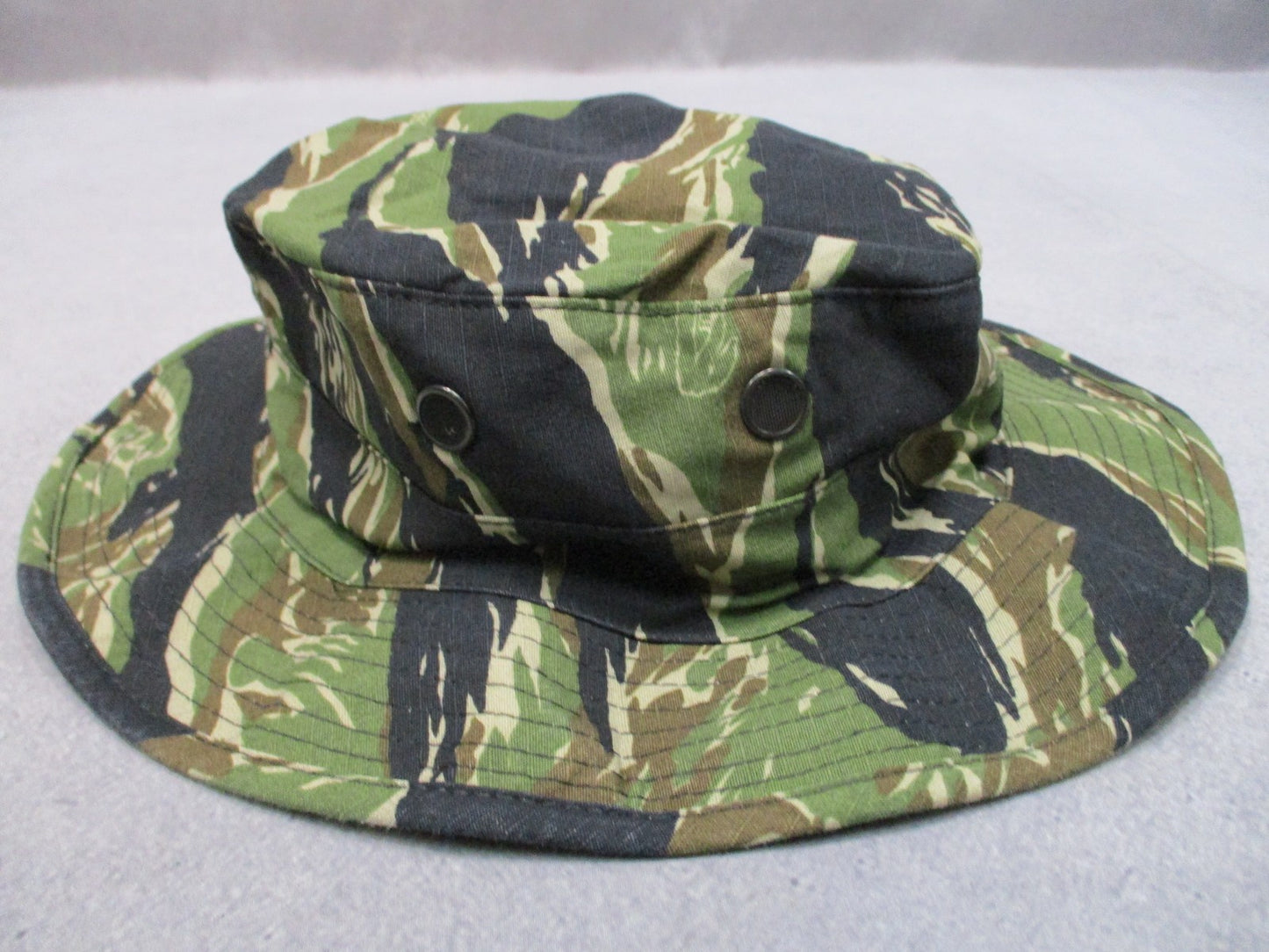 HQ Tigerstripe Hat WOODLAND TIGERSTRIPE PATTERN Size 7 1/4 NSN 8415-00-935-6661