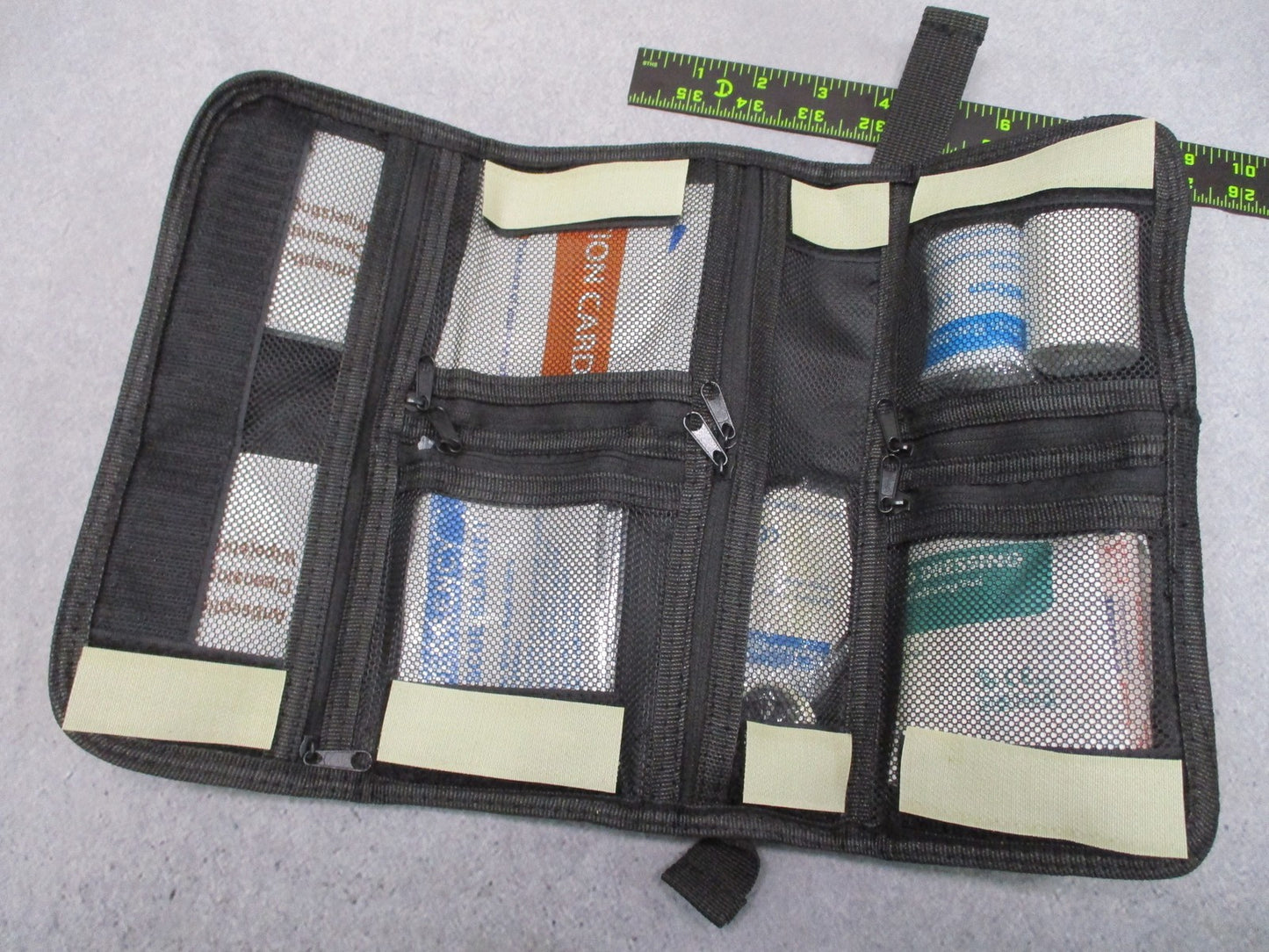 12 Survivors Tactical First Aid Roll-Up Kit Medical Pouch Survival Gear