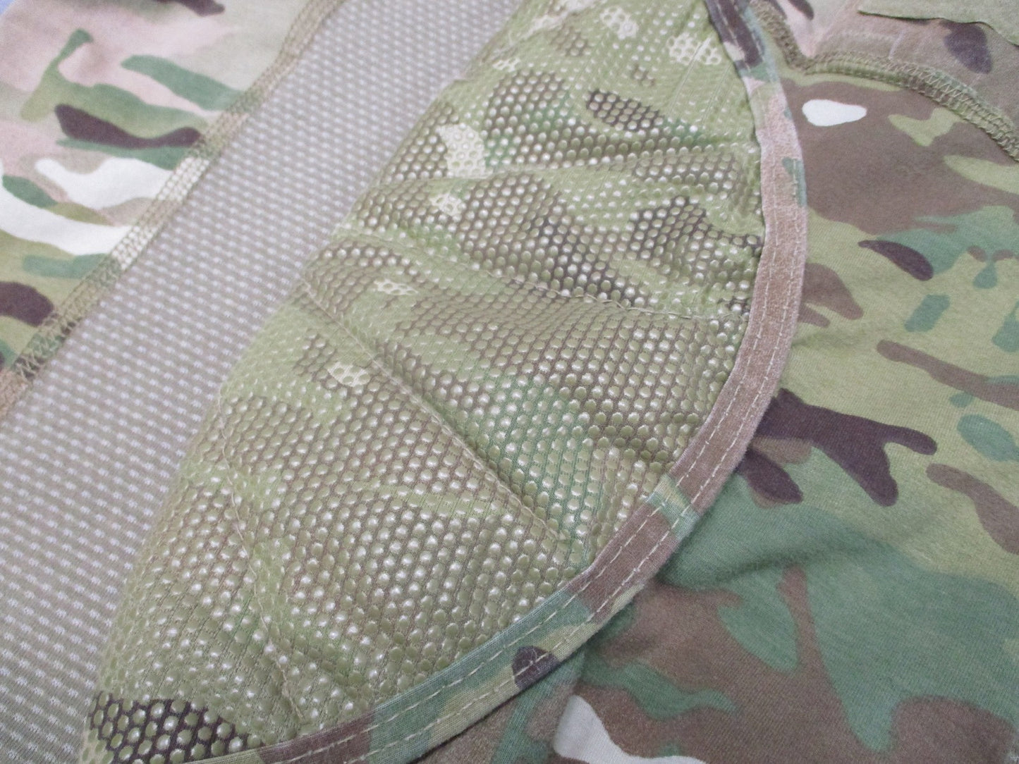US Military Army Combat Shirt Flame Resistant Multicam Size Medium NSN OCP