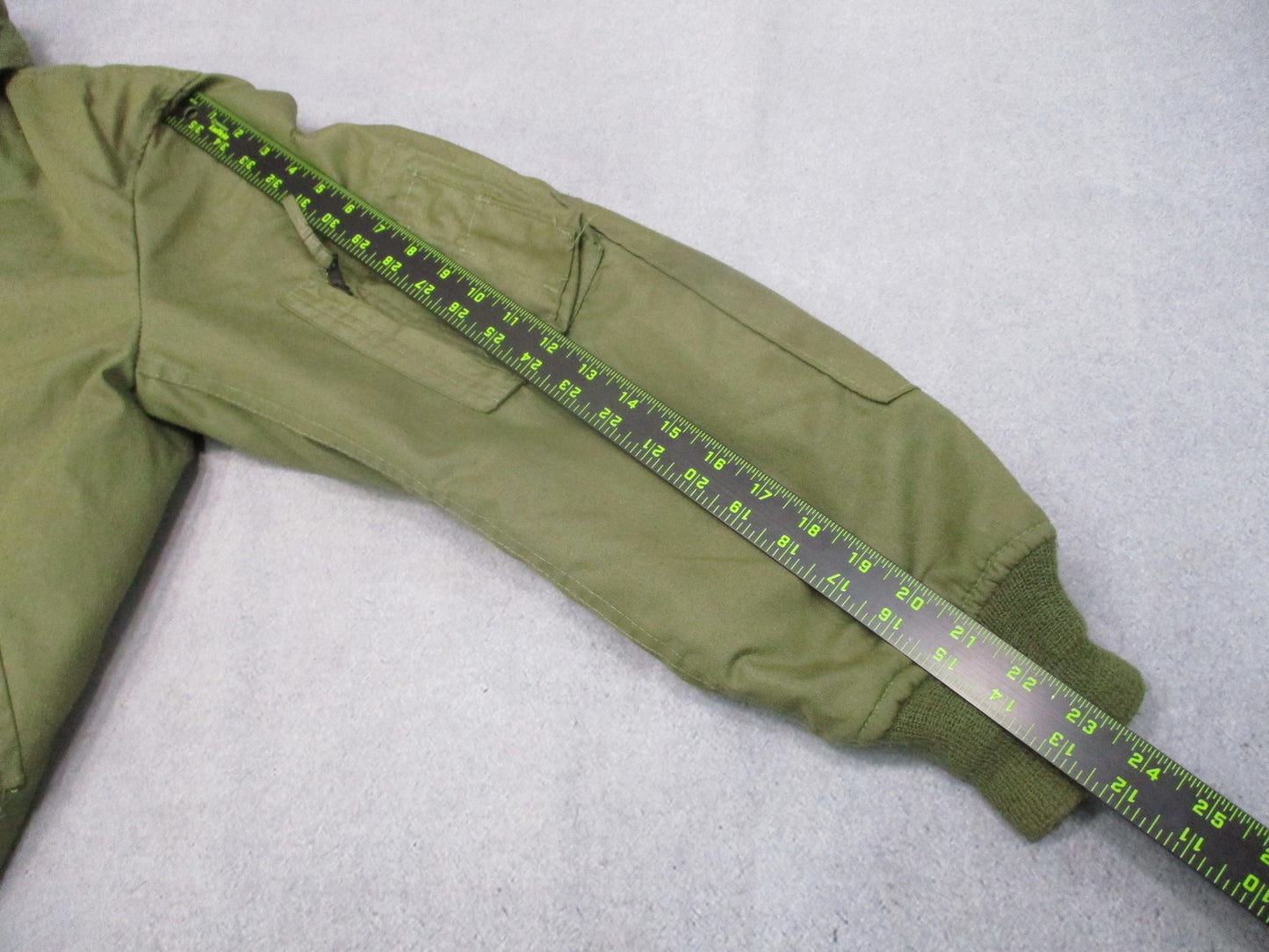 Vintage Alpha Industries CWU-45/P Flight Jacket Cold Weather Aramid Large Long