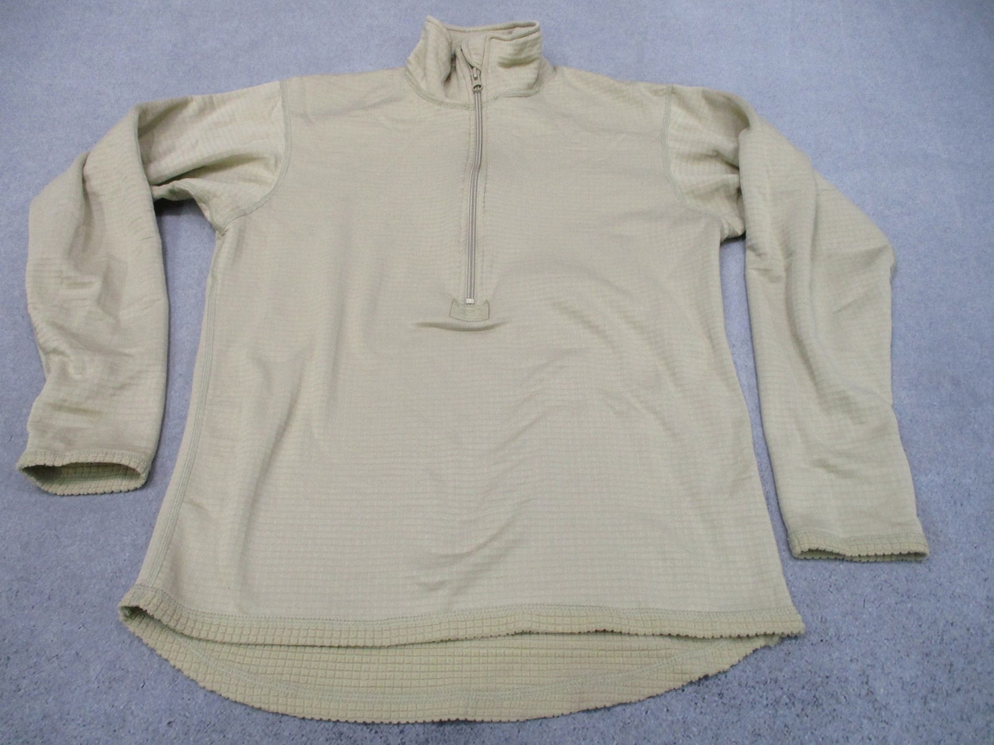 US Army ECWCS Gen III Level 2 Mid-Weight Shirt Desert Tan Small Short Polartec