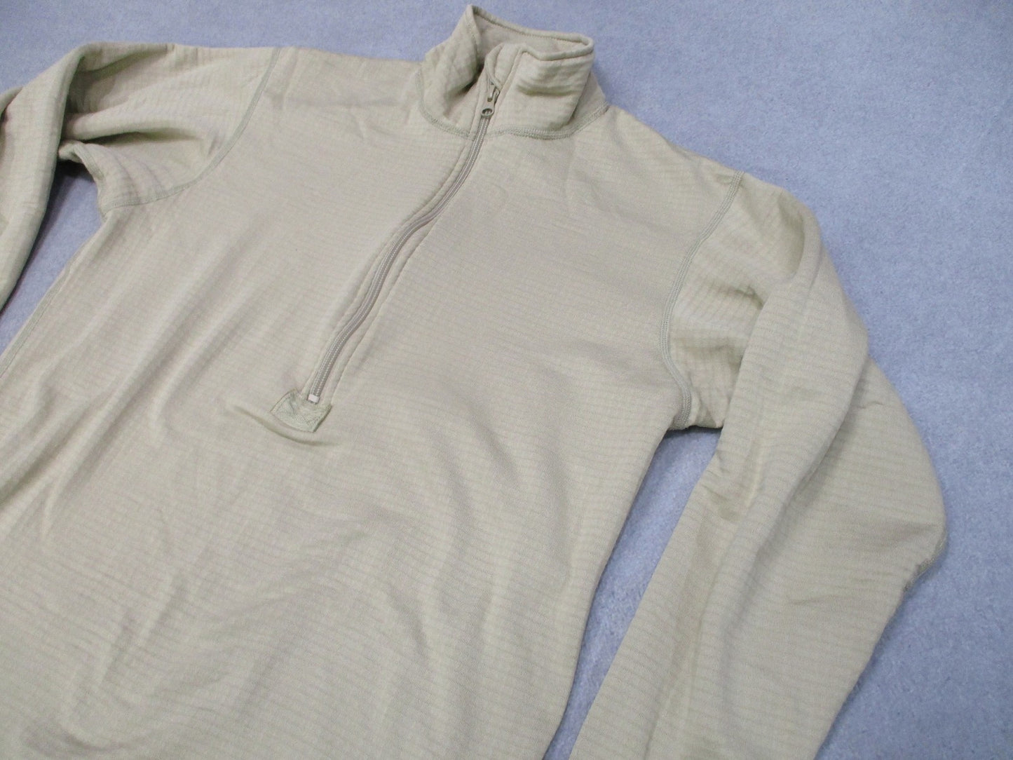 US Army ECWCS Gen III Level 2 Mid-Weight Shirt Desert Tan Small Short Polartec