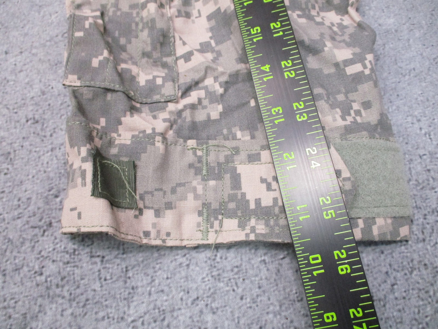 New US Military Flame Resistant ACU Coat Large Regular Digital Camo FRACU UCP
