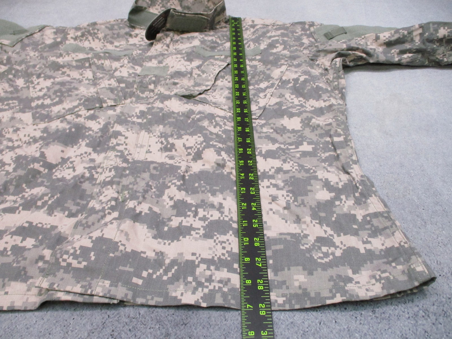 New US Military Flame Resistant ACU Coat Large Regular Digital Camo FRACU UCP